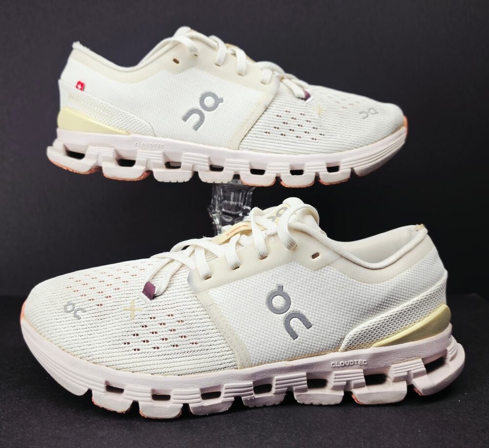 Oncloud Women 7.5 Comfy footwear